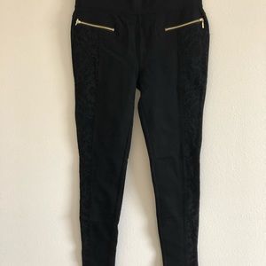 Mid waisted black lace leggings